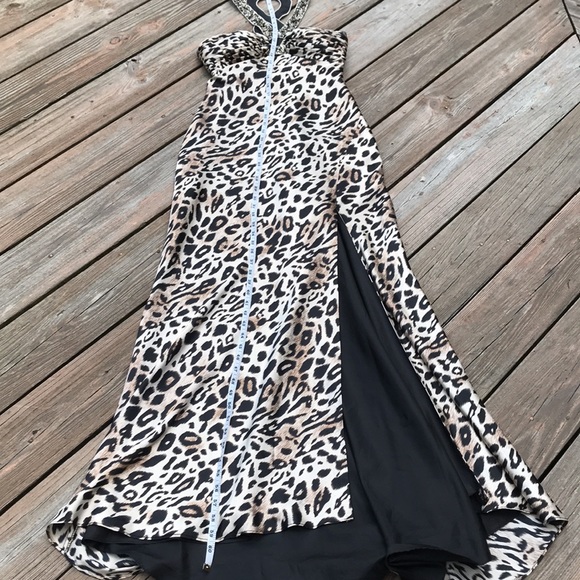 Betsy & Adam sexy animal print gown 4 - Picture 10 of 12
